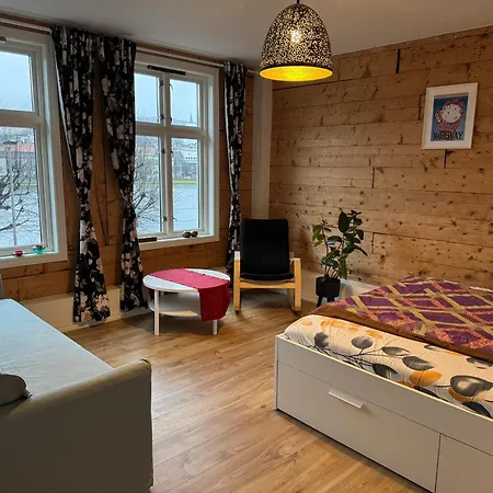 View In Center Of - 3 Bedrooms Apartmán