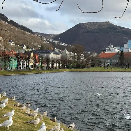 Apartmán View In Center Of - 3 Bedrooms *