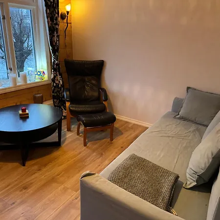 View In Center Of - 3 Bedrooms Apartment