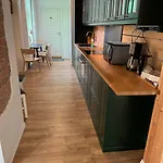 View In Center Of - 3 Bedrooms Appartamento