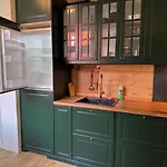 View In Center Of - 3 Bedrooms Appartamento