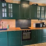View In Center Of - 3 Bedrooms *